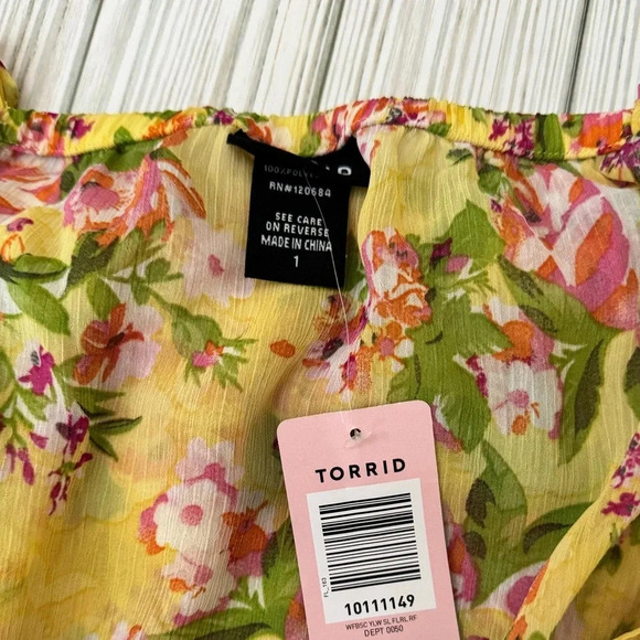 NWT | Torrid | Yellow Floral Ruffle Cami Tank Blouse - Size 1 (1X) (14/16) - Picture 4 of 4